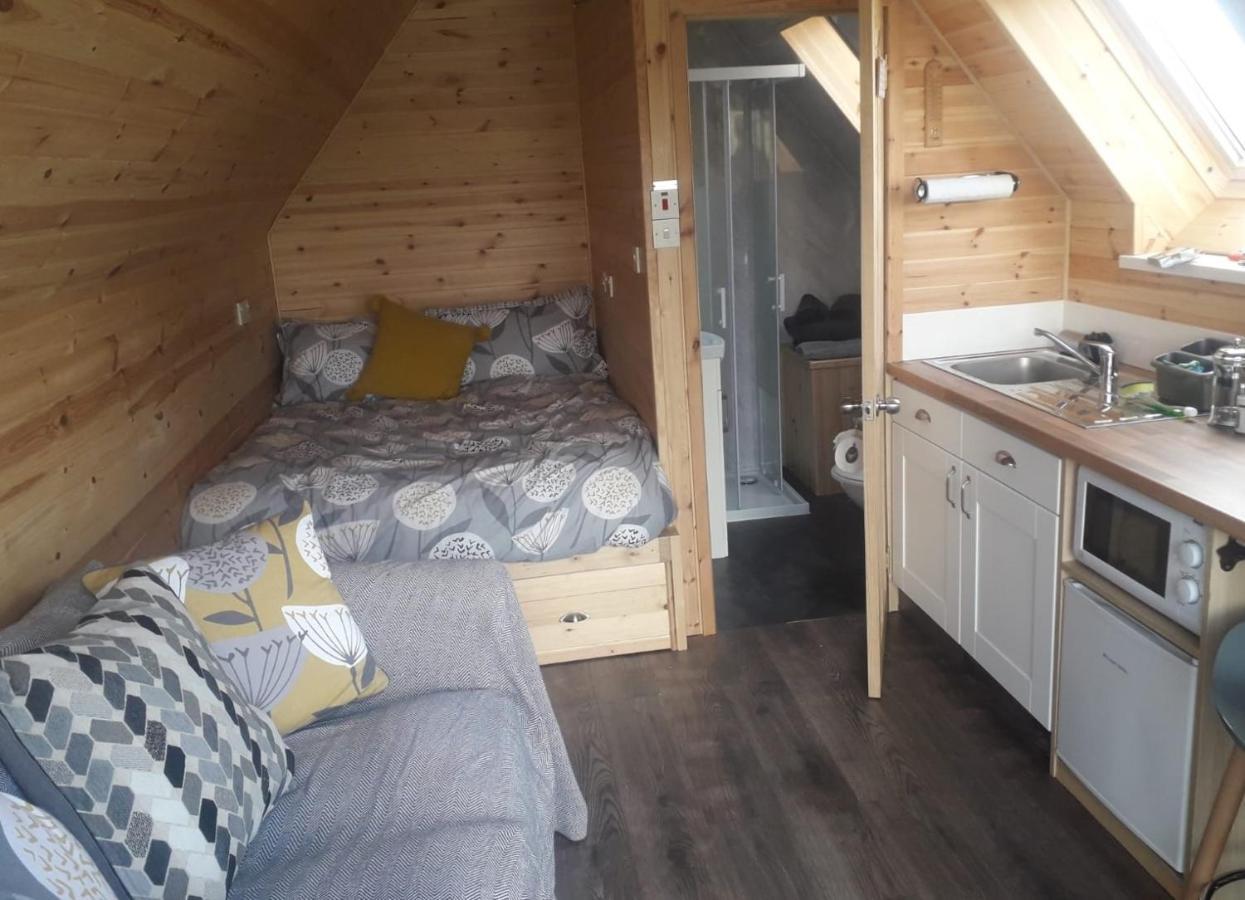 Swan View Lodge - North Uist Локмади Екстериор снимка